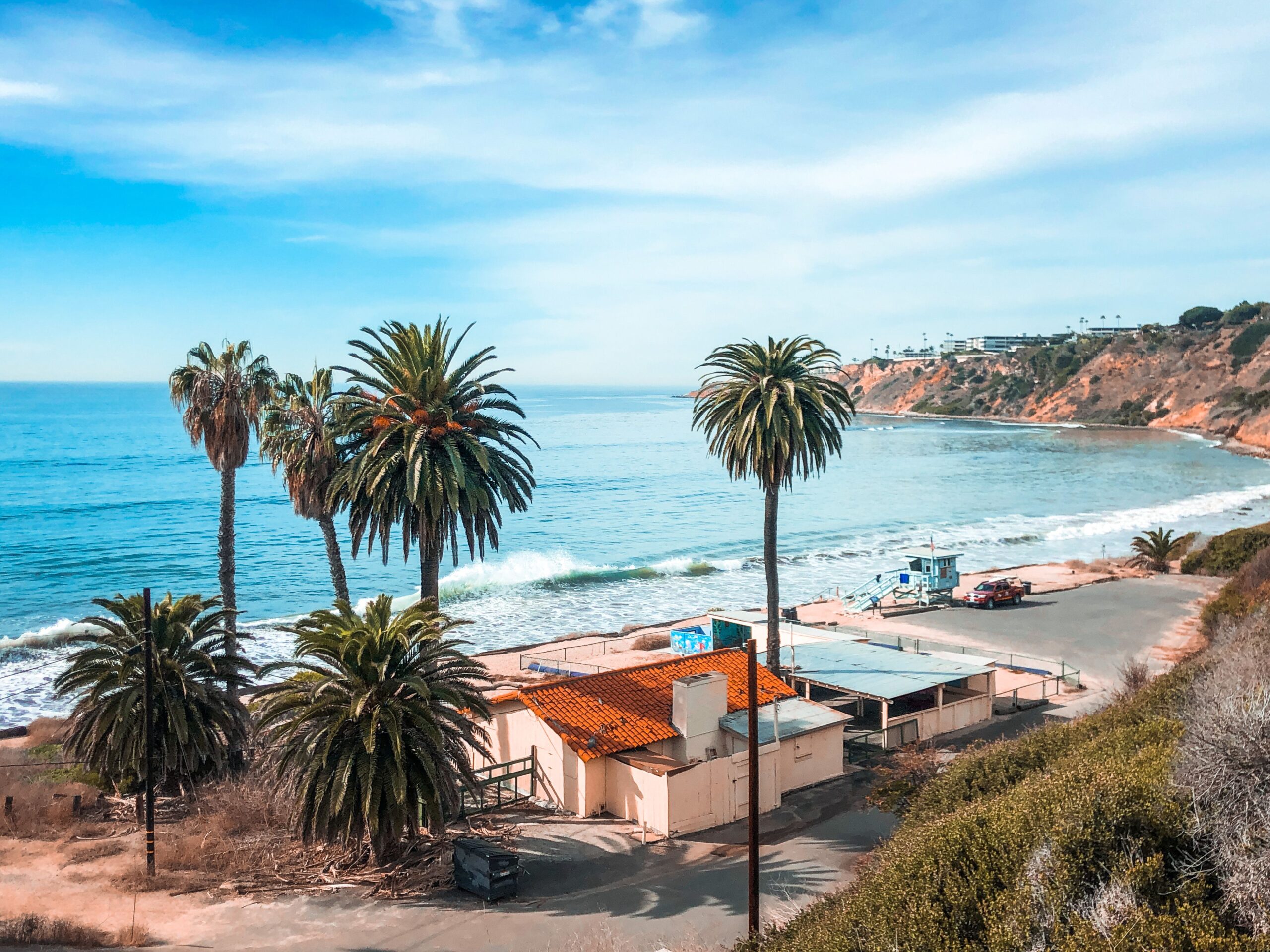 10 Things I Learned in 8 Months at Our Beach House Airbnb (and What We Actually Made)